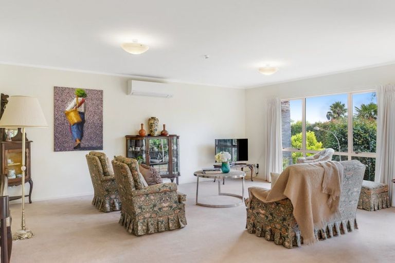 Photo of property in 67 Westerham Drive, Dannemora, Auckland, 2016