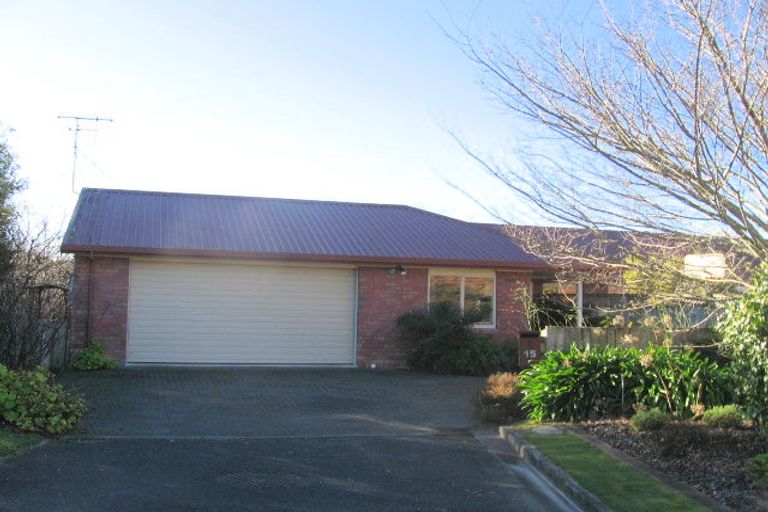Photo of property in 15 Halcione Close, Flagstaff, Hamilton, 3210