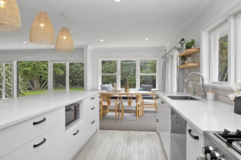 Photo of property in 73 Kohekohe Road, Waikanae, 5036