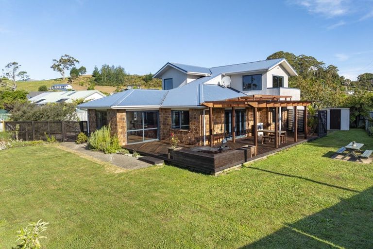 Photo of property in 3b Arapeta Place, Takaka, 7110
