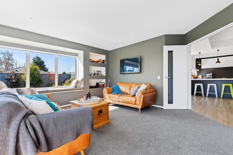 Photo of property in 10 Amy Place, Rangiora, 7400