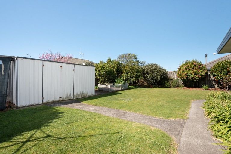 Photo of property in 689 Gloucester Road, Papamoa Beach, Papamoa, 3118