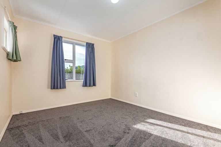 Photo of property in 24 Salisbury Avenue, Terrace End, Palmerston North, 4410