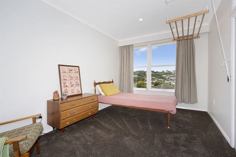 Photo of property in 42 Downes Street, Titahi Bay, Porirua, 5022