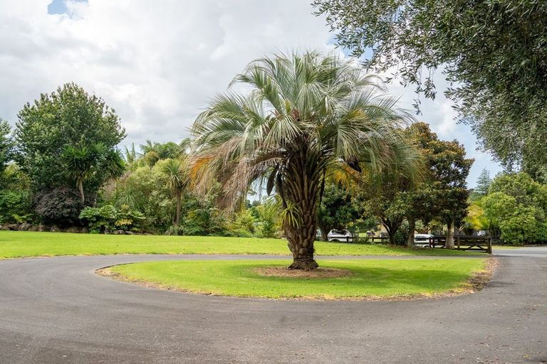 Photo of property in 4 Kotare Heights, Kerikeri, 0230