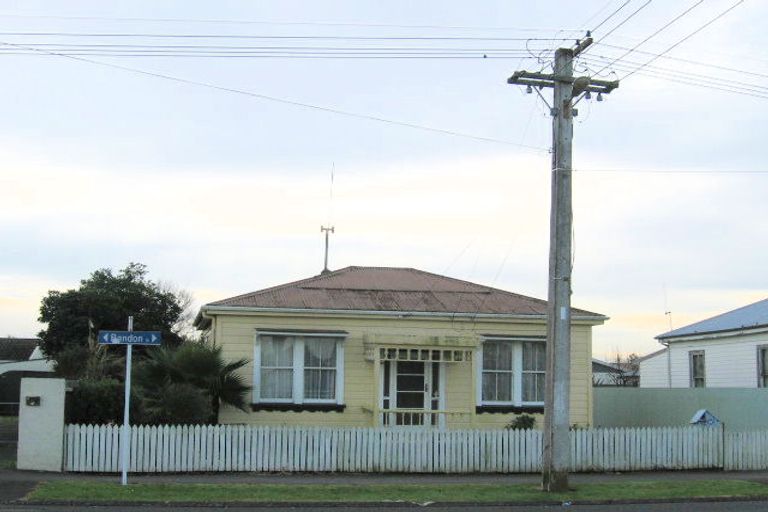 Photo of property in 72 Bandon Street, Frankton, Hamilton, 3204