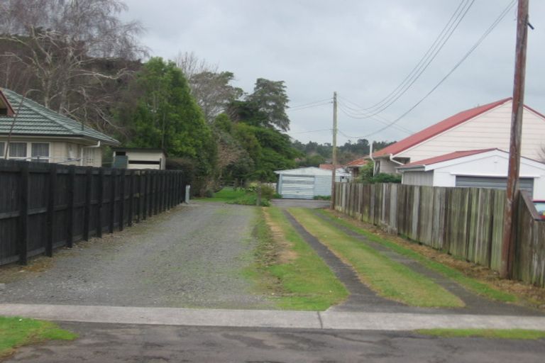 Photo of property in 71 Marne Road, Papakura, 2110