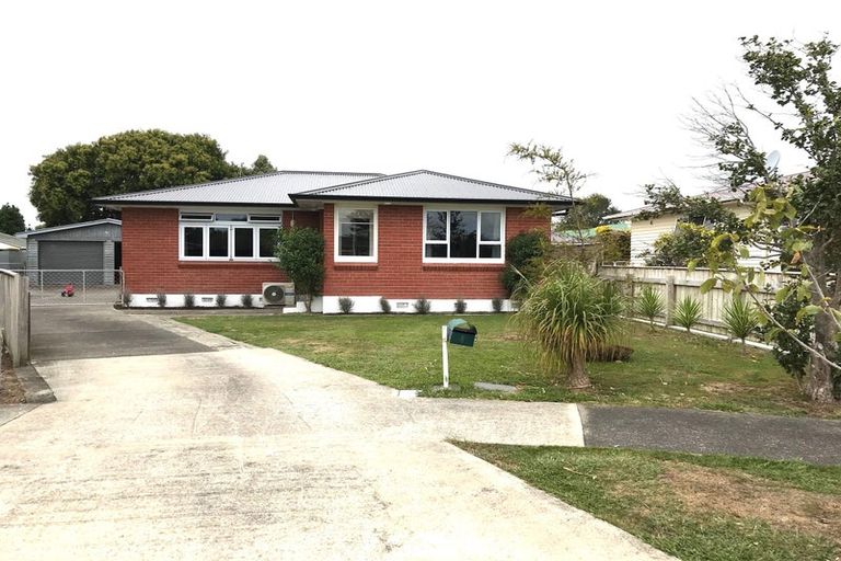 Photo of property in 8 Austin Place, Awapuni, Palmerston North, 4412