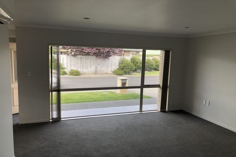 Photo of property in Villa Estate, 46/55 Armstrong Avenue, Carterton, 5713