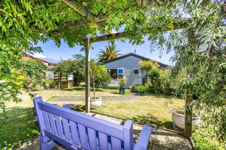Photo of property in 464 Warspite Avenue, Ascot Park, Porirua, 5024
