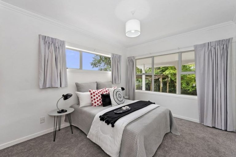 Photo of property in 35 Regent Street, Silverdale, Hamilton, 3216