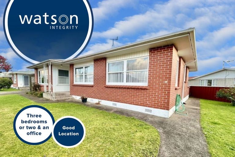 Photo of property in 36 Karaka Crescent, Levin, 5510