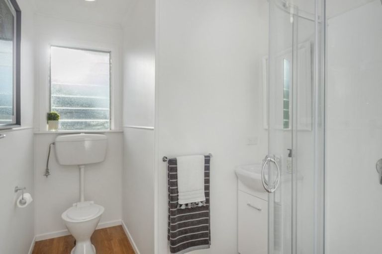 Photo of property in 42 Storey Avenue, Forest Lake, Hamilton, 3200