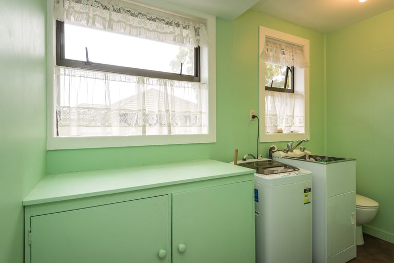 Photo of property in 11 Bainton Street, Bishopdale, Christchurch, 8053