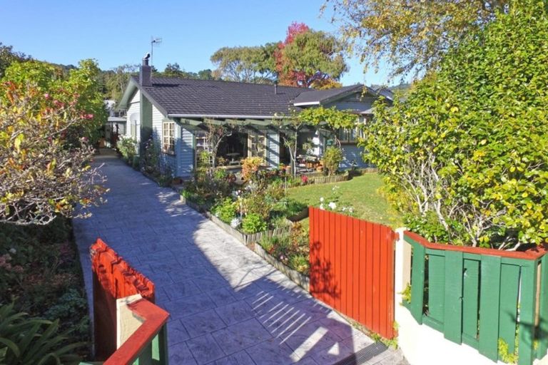 Photo of property in 4 Pempsey Street, Silverstream, Upper Hutt, 5019
