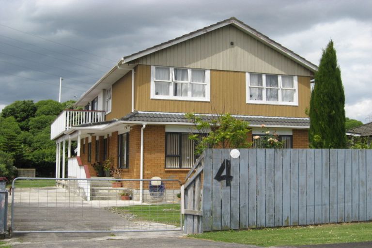 Photo of property in 4 Crawford Avenue, Mangere Bridge, Auckland, 2022