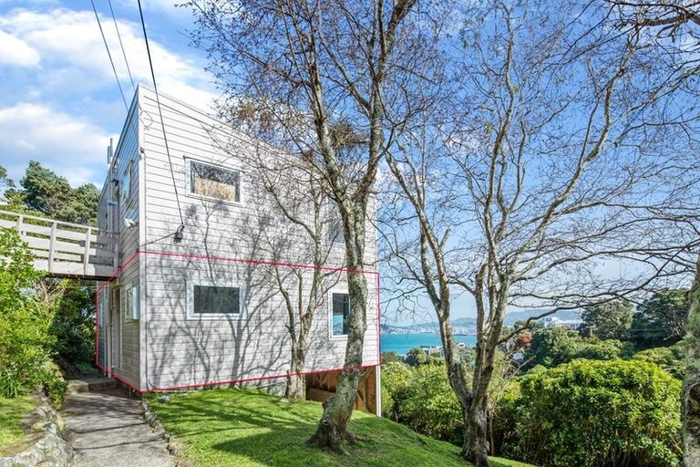 Photo of property in 2/74 Homebush Road, Khandallah, Wellington, 6035