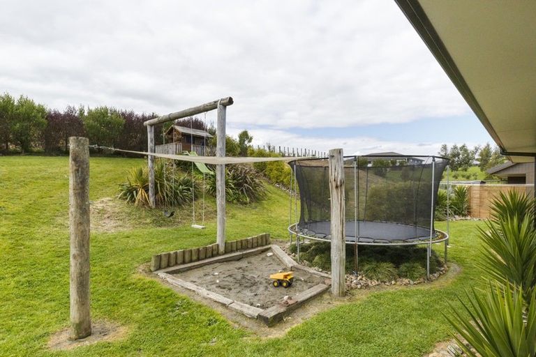Photo of property in 23 Mount Taylor Drive, Feilding, 4775