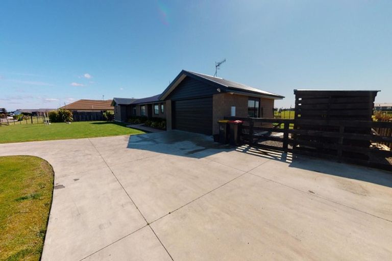 Photo of property in 14 Fallow Avenue, Feilding, 4775