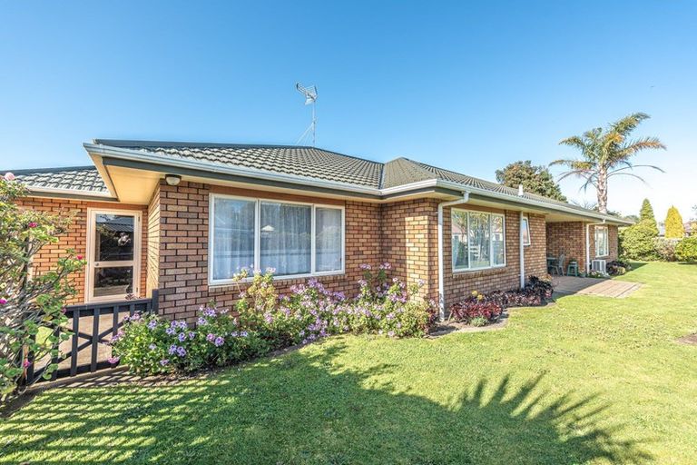 Photo of property in 15 Perrett Drive, Otamatea, Whanganui, 4500