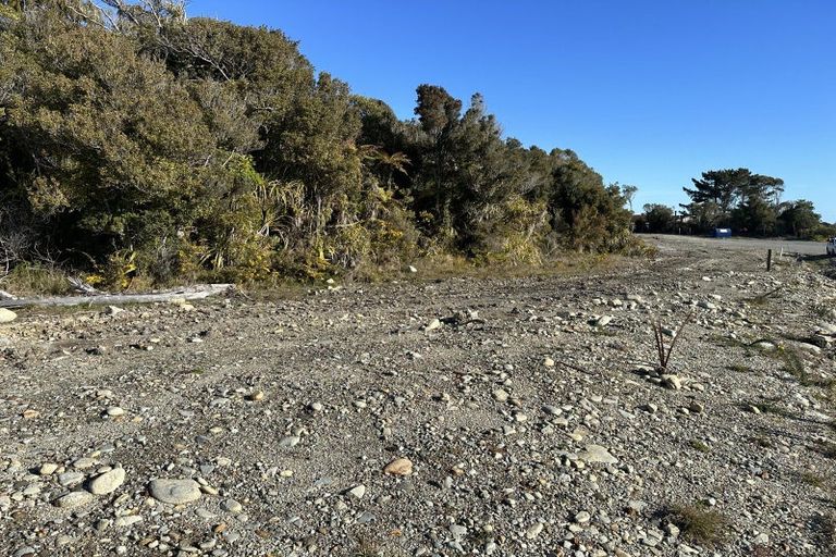 Photo of property in 37 Takutai Terrace, Ruatapu, 7883