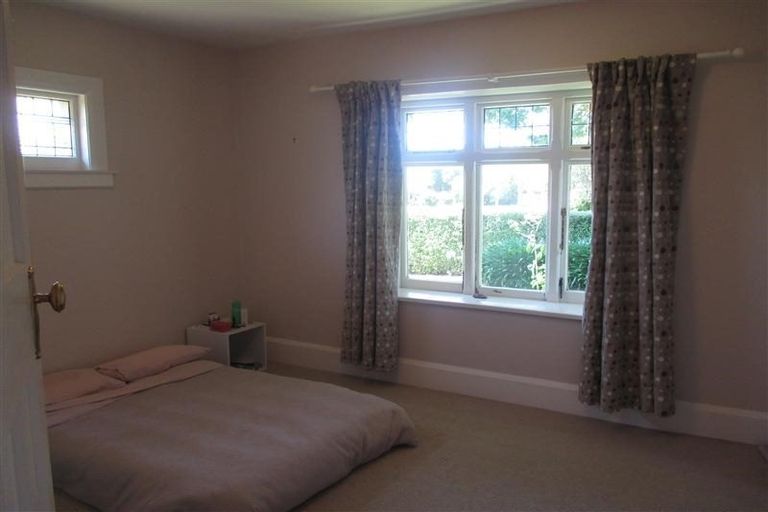 Photo of property in 38 Martin Avenue, Beckenham, Christchurch, 8023