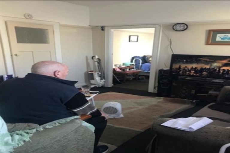 Photo of property in 127 Saint Aubyn Street, New Plymouth, 4310