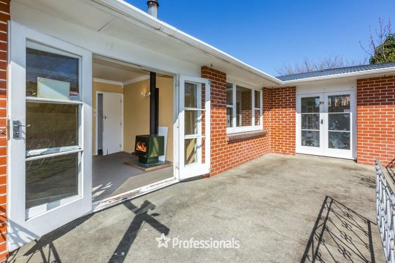 Photo of property in 17a Clouston Park Road, Clouston Park, Upper Hutt, 5018