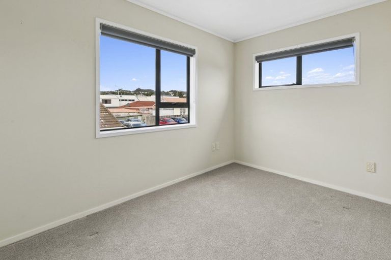 Photo of property in 12 Kauri Street, Miramar, Wellington, 6022