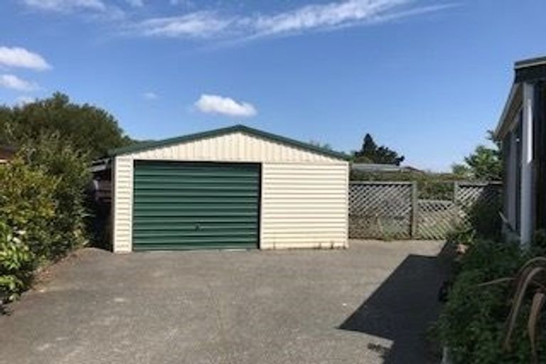 Photo of property in 53 Arthur Crescent, Hilltop, Taupo, 3330