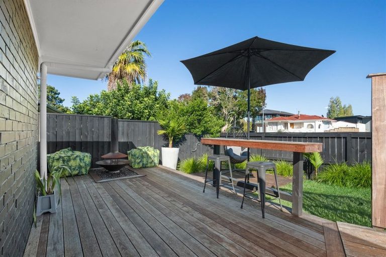 Photo of property in 10 Pixie Place, Pakuranga Heights, Auckland, 2010