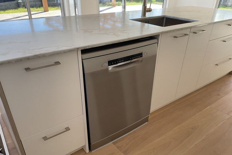 Photo of property in 53 Kia Kaha Drive, Snells Beach, 0920