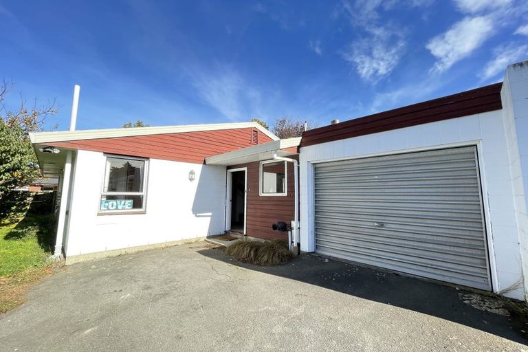 Photo of property in 2/26a Colligan Street, Upper Riccarton, Christchurch, 8041