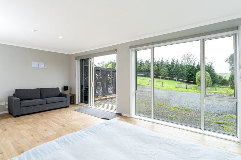 Photo of property in 28 Wrights Road, Raglan, 3295