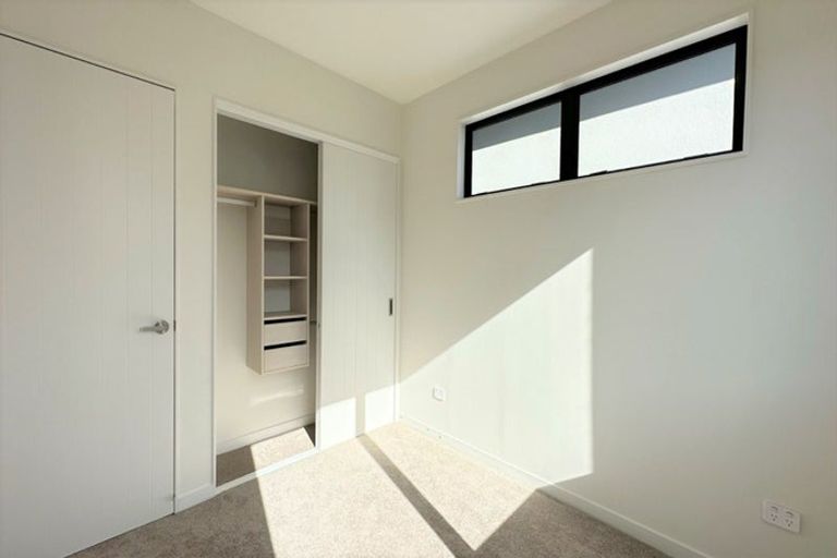 Photo of property in 3 Porowha Road, Westgate, Auckland, 0814