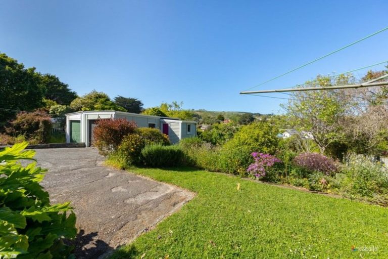 Photo of property in 16 Gear Terrace, Ranui, Porirua, 5024