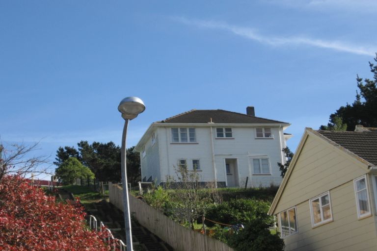 Photo of property in 143 Mungavin Avenue, Ranui, Porirua, 5024