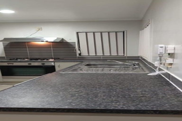 Photo of property in 16 Carrick Glen Avenue, Flat Bush, Auckland, 2019