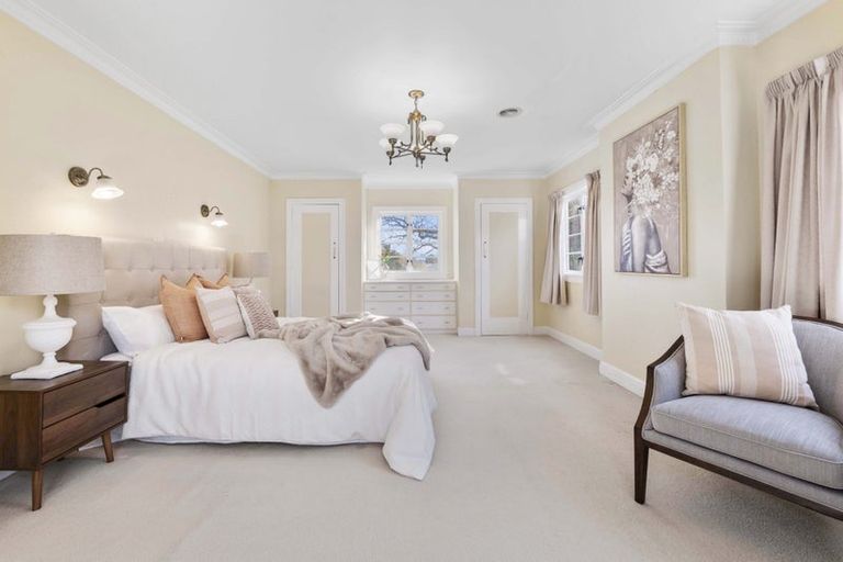 Photo of property in 174 Brooklands Road, Vogeltown, New Plymouth, 4310