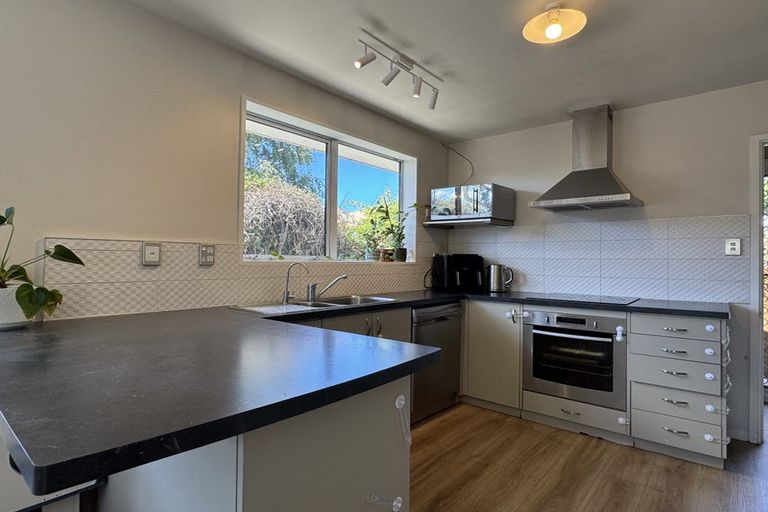 Photo of property in 2/5 Rutherford Street, Woolston, Christchurch, 8023