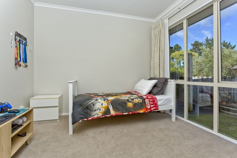 Photo of property in 7 Admirals Court Drive, Greenhithe, Auckland, 0632