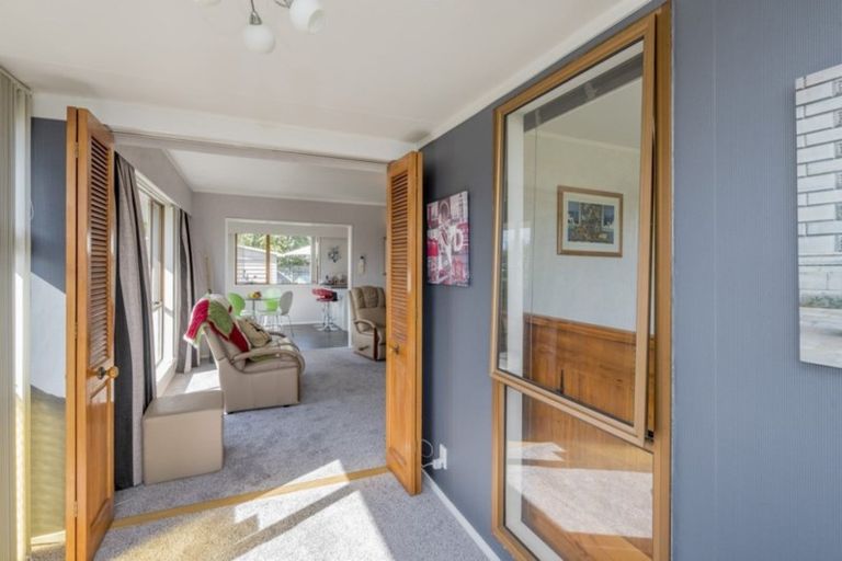 Photo of property in 44 Rimu Street, Levin, 5510