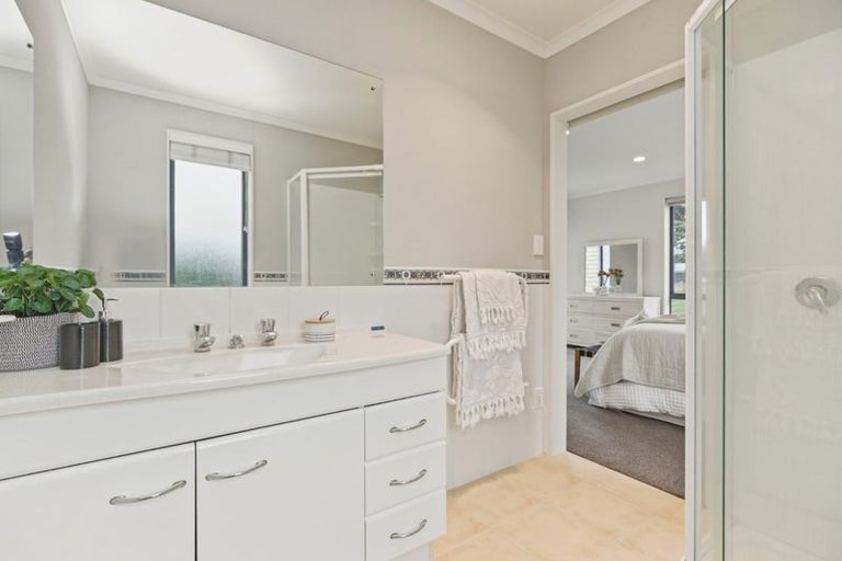 Photo of property in 2 Beachwater Drive, Papamoa Beach, Papamoa, 3118