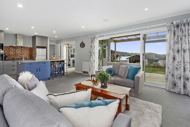 Photo of property in 12 Ken Douglas Drive, Aotea, Porirua, 5024