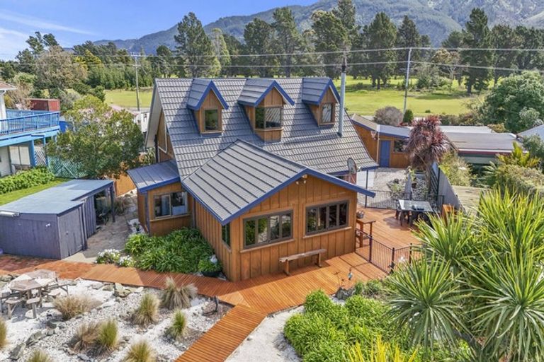 Photo of property in 196 Rarangi Beach Road, Rarangi, Blenheim, 7273