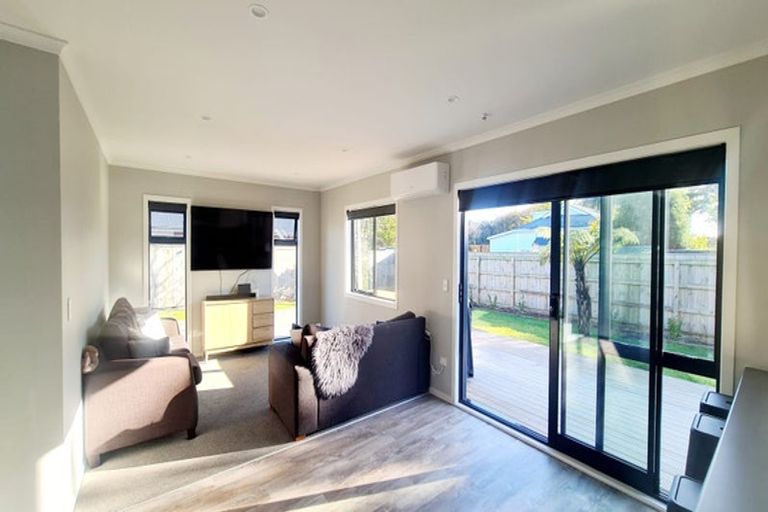 Photo of property in 100 Atkinson Avenue, Otaki Beach, Otaki, 5512