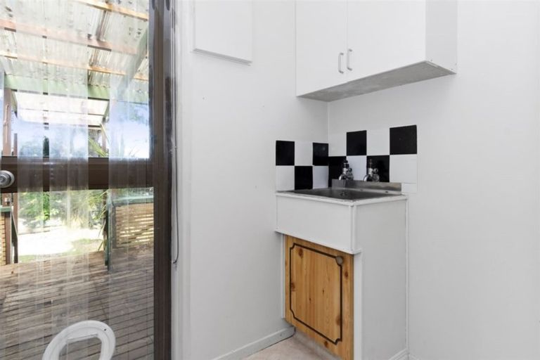 Photo of property in 12 Taylor Street, Ohauiti, Tauranga, 3112