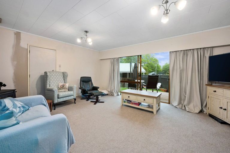 Photo of property in 60 Aotea Crescent, Tokoroa, 3420