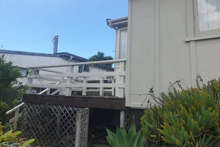 Photo of property in 678 Beach Road, Browns Bay, Auckland, 0630