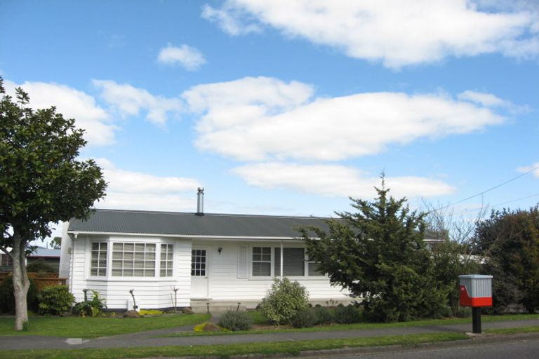 Photo of property in 3 Flower Street, Bulls, 4818